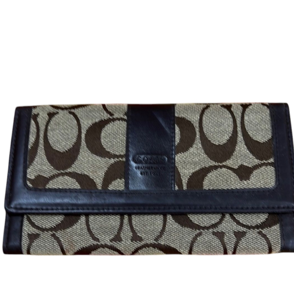 Coach Signature Wallet